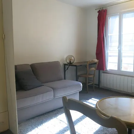 Bievre St Germain Citycosy Apartment